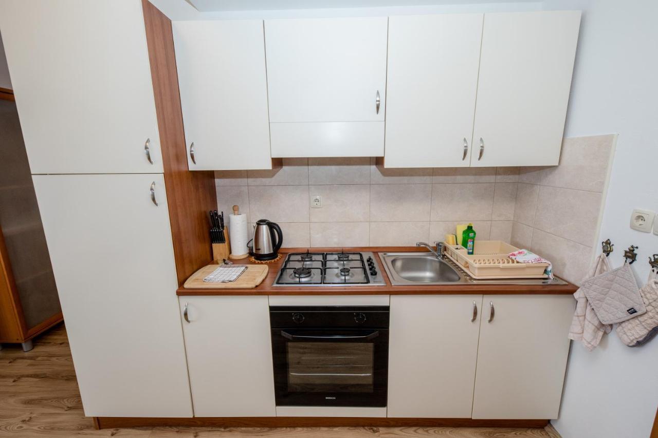 Apartments Šćerbe 3103 Mundanije Exterior foto
